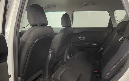 KIA Soul II рестайлинг, 2019 год, 1 870 000 рублей, 9 фотография