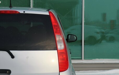 Mitsubishi Colt VI рестайлинг, 2004 год, 199 000 рублей, 11 фотография