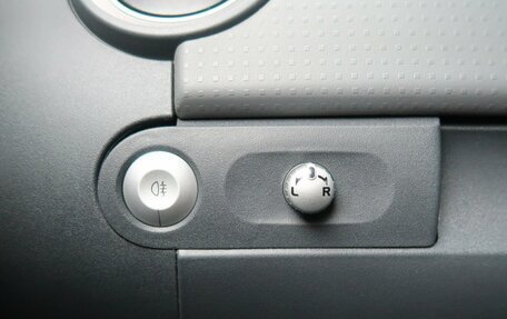 Mitsubishi Colt VI рестайлинг, 2004 год, 199 000 рублей, 24 фотография