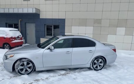 BMW 5 серия, 2004 год, 1 150 000 рублей, 3 фотография