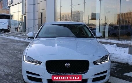 Jaguar XE I рестайлинг, 2018 год, 2 700 000 рублей, 1 фотография
