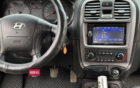 Hyundai Sonata IV рестайлинг, 2004 год, 268 000 рублей, 10 фотография