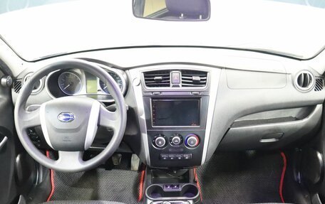 Datsun mi-DO, 2015 год, 400 000 рублей, 12 фотография