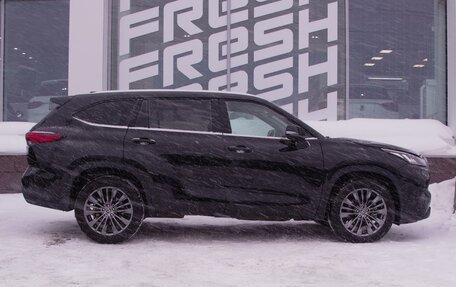 Toyota Highlander, 2025 год, 5 690 000 рублей, 5 фотография