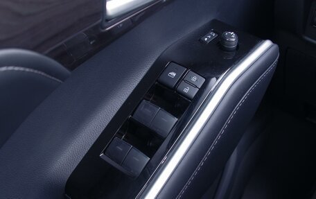 Toyota Highlander, 2025 год, 5 690 000 рублей, 22 фотография