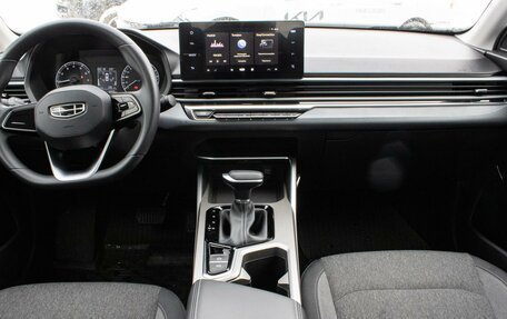 Geely Emgrand, 2024 год, 1 699 000 рублей, 12 фотография