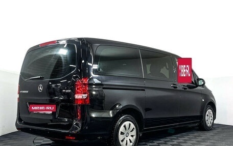 Mercedes-Benz Vito, 2015 год, 2 350 000 рублей, 5 фотография