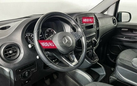 Mercedes-Benz Vito, 2015 год, 2 350 000 рублей, 13 фотография