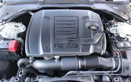 Jaguar XE I рестайлинг, 2018 год, 2 700 000 рублей, 11 фотография