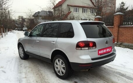 Volkswagen Touareg III, 2007 год, 1 550 000 рублей, 8 фотография