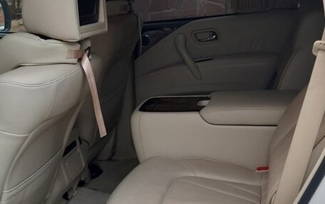 Infiniti QX56, 2011 год, 1 680 000 рублей, 11 фотография