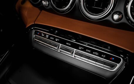 Mercedes-Benz AMG GT I рестайлинг, 2015 год, 8 990 000 рублей, 38 фотография