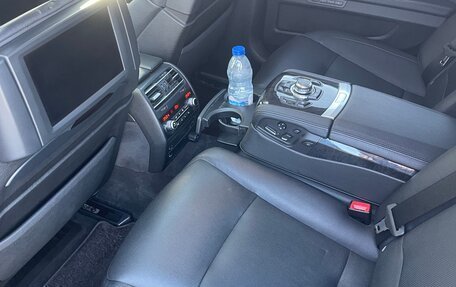 BMW 7 серия, 2011 год, 1 499 999 рублей, 8 фотография