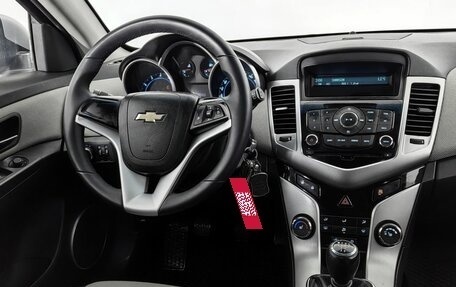 Chevrolet Cruze II, 2012 год, 730 000 рублей, 10 фотография