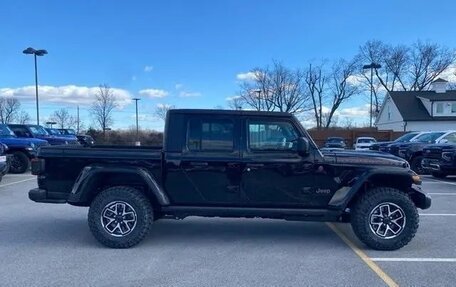 Jeep Gladiator, 2026 год, 7 046 000 рублей, 7 фотография