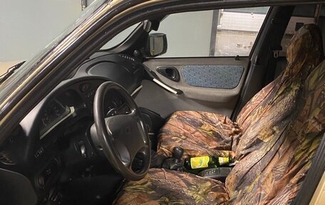 Chevrolet Niva I рестайлинг, 2004 год, 260 000 рублей, 6 фотография