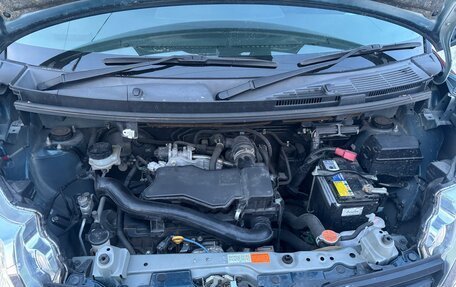 Toyota Roomy I, 2018 год, 1 200 000 рублей, 12 фотография