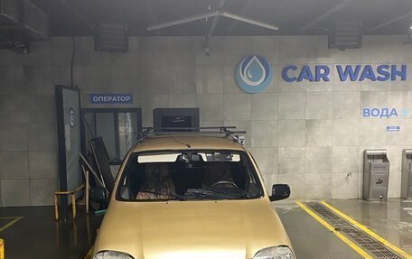 Chevrolet Niva I рестайлинг, 2004 год, 260 000 рублей, 8 фотография