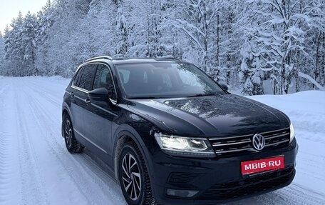 Volkswagen Tiguan II, 2018 год, 2 390 000 рублей, 1 фотография