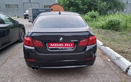 BMW 5 серия, 2012 год, 2 250 000 рублей, 1 фотография