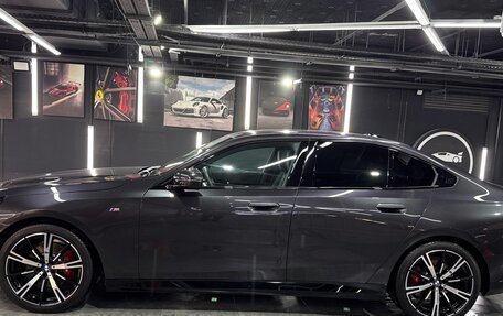 BMW 5 серия, 2024 год, 11 500 000 рублей, 4 фотография