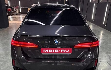 BMW 5 серия, 2024 год, 11 500 000 рублей, 3 фотография