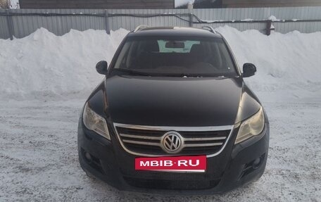 Volkswagen Tiguan I, 2010 год, 569 000 рублей, 3 фотография