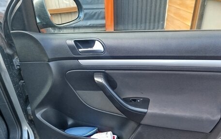 Volkswagen Jetta VI, 2010 год, 870 000 рублей, 11 фотография