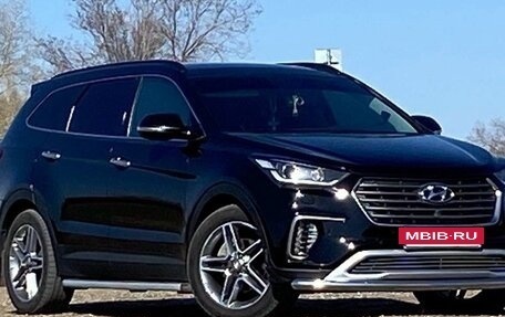 Hyundai Santa Fe III рестайлинг, 2017 год, 3 280 000 рублей, 36 фотография