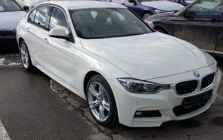 BMW 3 серия, 2018 год, 3 000 000 рублей, 3 фотография