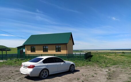 BMW 3 серия, 2018 год, 3 000 000 рублей, 8 фотография