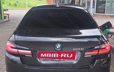 BMW 5 серия, 2012 год, 2 250 000 рублей, 3 фотография
