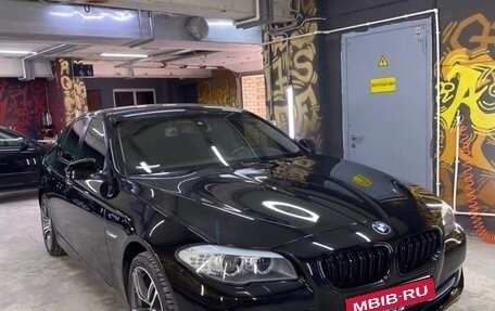 BMW 5 серия, 2012 год, 2 250 000 рублей, 9 фотография