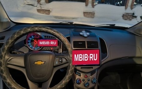 Chevrolet Aveo III, 2013 год, 800 000 рублей, 6 фотография