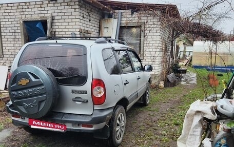 Chevrolet Niva I рестайлинг, 2007 год, 277 000 рублей, 2 фотография