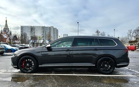 Volkswagen Passat B8 рестайлинг, 2019 год, 2 980 000 рублей, 9 фотография