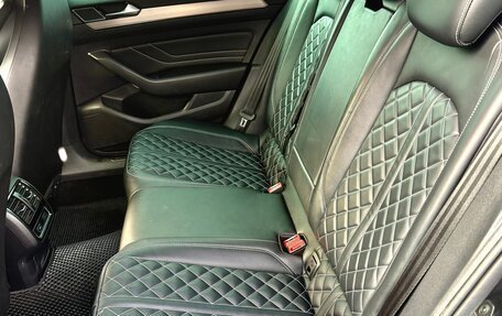 Volkswagen Passat B8 рестайлинг, 2019 год, 2 980 000 рублей, 13 фотография