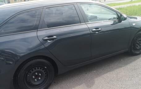 KIA cee'd III, 2020 год, 1 800 000 рублей, 2 фотография
