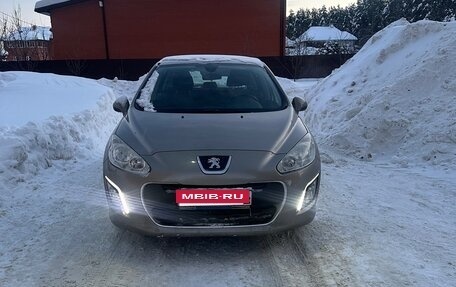 Peugeot 308 II, 2012 год, 840 000 рублей, 2 фотография