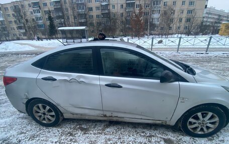 Hyundai Solaris II рестайлинг, 2011 год, 465 000 рублей, 4 фотография