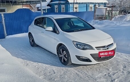 Opel Astra J, 2014 год, 1 070 000 рублей, 5 фотография