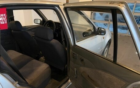 Daewoo Nexia I рестайлинг, 2001 год, 104 000 рублей, 23 фотография