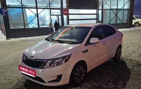 KIA Rio III рестайлинг, 2013 год, 520 000 рублей, 4 фотография