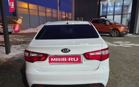 KIA Rio III рестайлинг, 2013 год, 520 000 рублей, 5 фотография