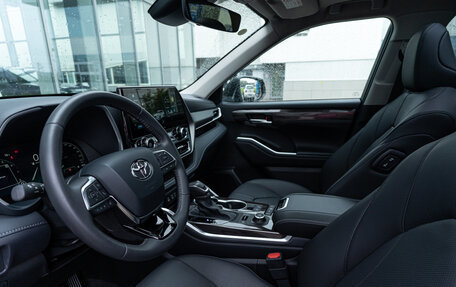 Toyota Highlander, 2025 год, 5 790 000 рублей, 20 фотография