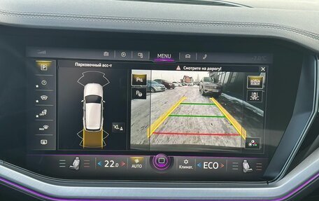 Volkswagen Touareg III, 2019 год, 5 950 000 рублей, 18 фотография