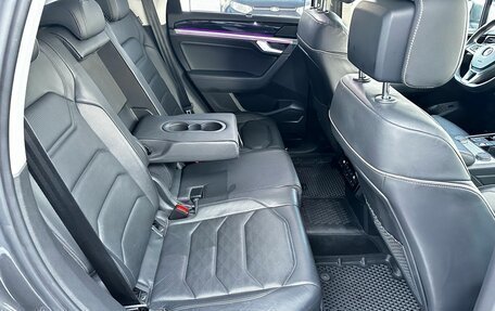 Volkswagen Touareg III, 2019 год, 5 950 000 рублей, 25 фотография