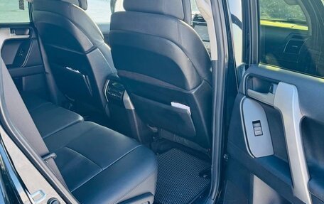 Toyota Land Cruiser Prado 150 рестайлинг 2, 2019 год, 6 900 000 рублей, 6 фотография