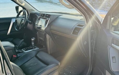 Toyota Land Cruiser Prado 150 рестайлинг 2, 2019 год, 6 900 000 рублей, 5 фотография