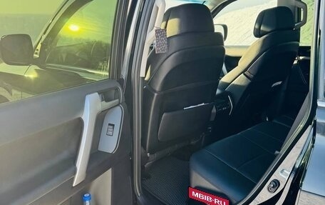 Toyota Land Cruiser Prado 150 рестайлинг 2, 2019 год, 6 900 000 рублей, 4 фотография